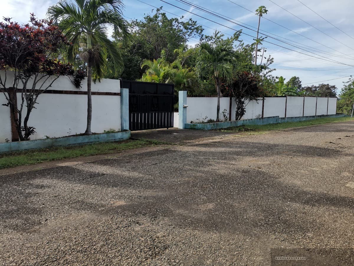 House with Rooftop Loft in Luperón, Puerto Plata - Image 2