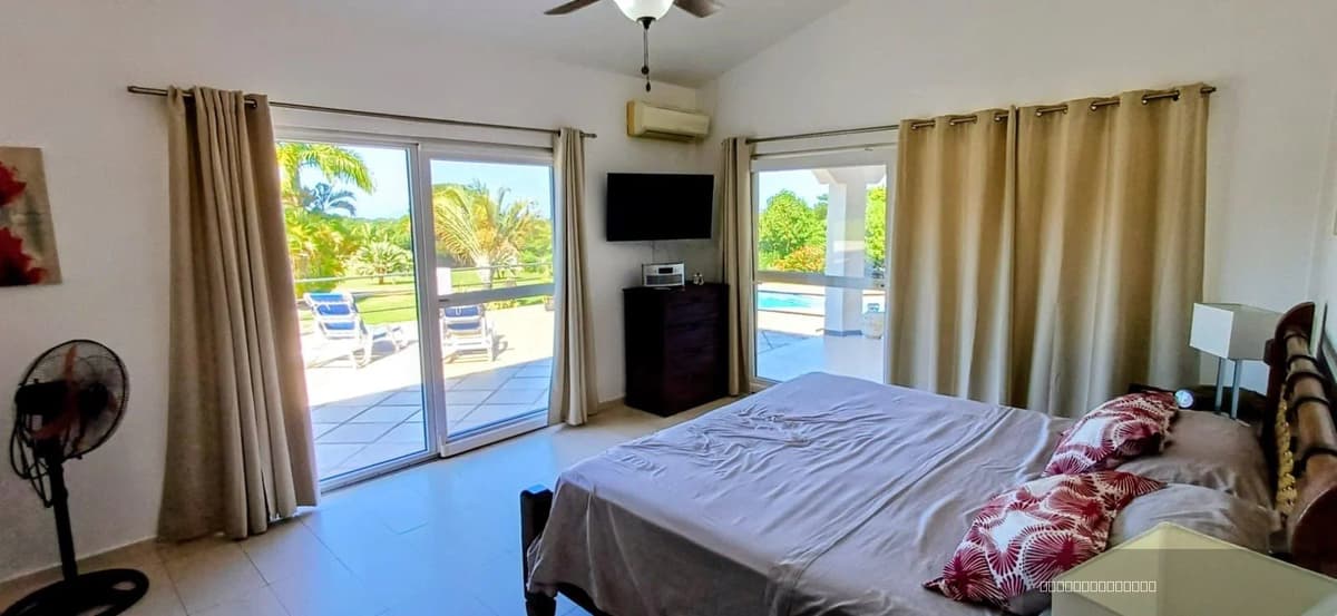 Oceanview 4-Bedroom Villa with Pool in Haciendas El Choco - Image 5