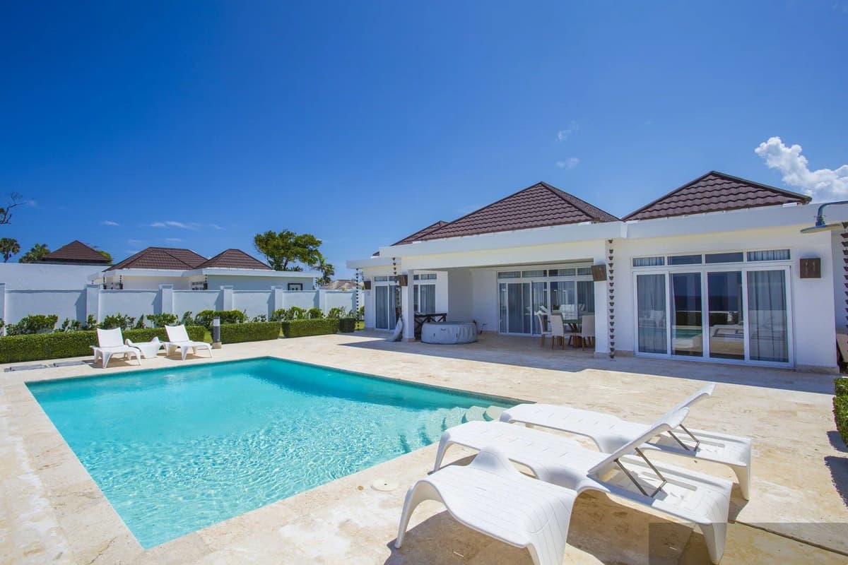 Luxury Oceanfront Villa for sale in Sosua Ocean Village, Sosúa - Image 4