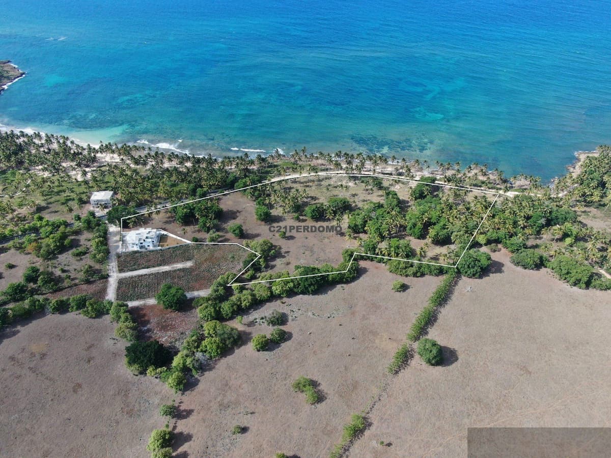 Prime Beachfront Development Lot for Sale in Cabrera, Dominican Republic - Image 2