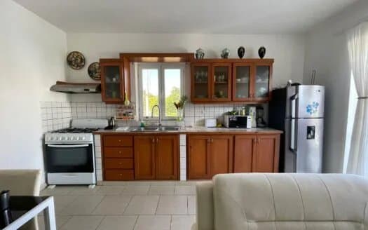 Este encantador apartamento, ubicado en el corazón de Sosúa - Image 2