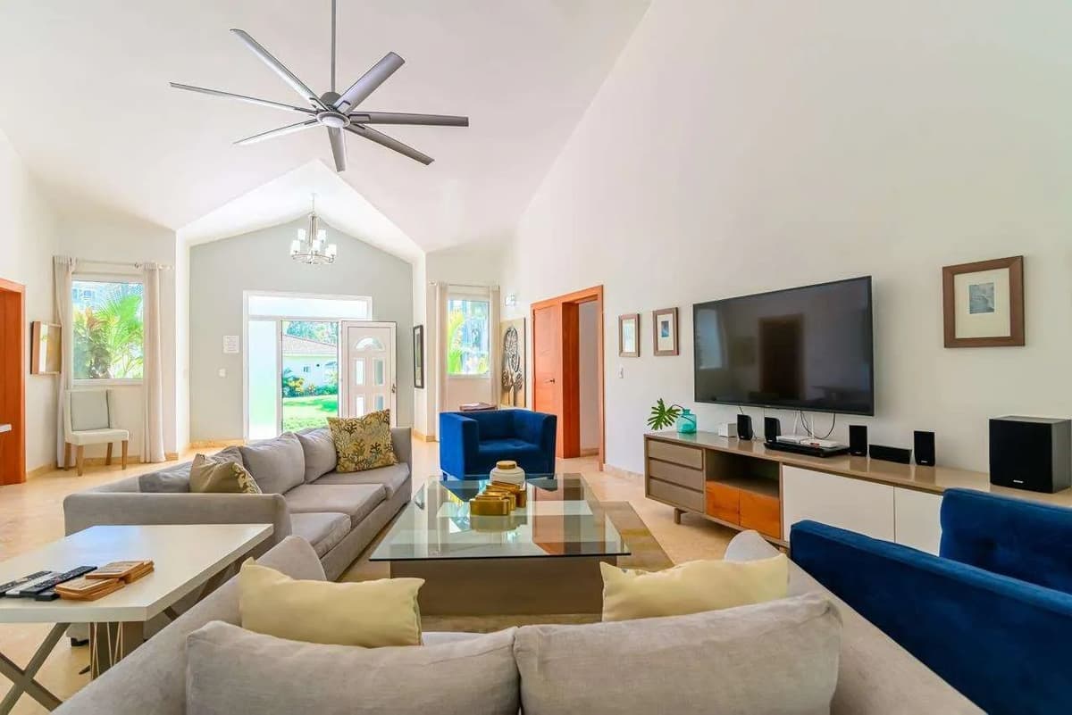 Beautifully Furnished 4-Bedroom Villa with Private Pool for Sale - Image 5