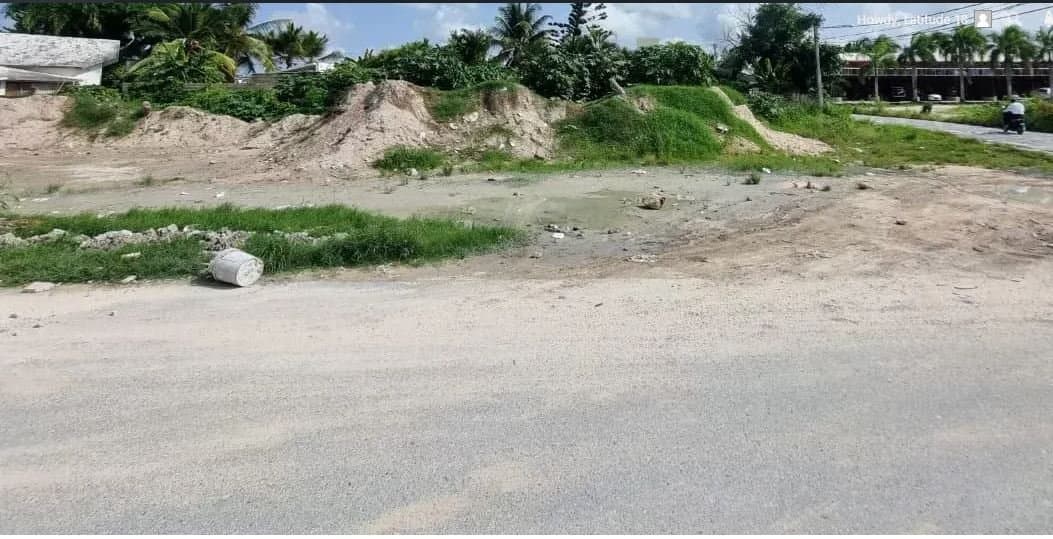 Los Rosales lot with 1293 m2 - Friusa - 1