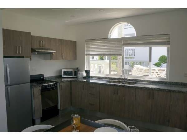 2 And 3 Bedroom Condos - Image 5