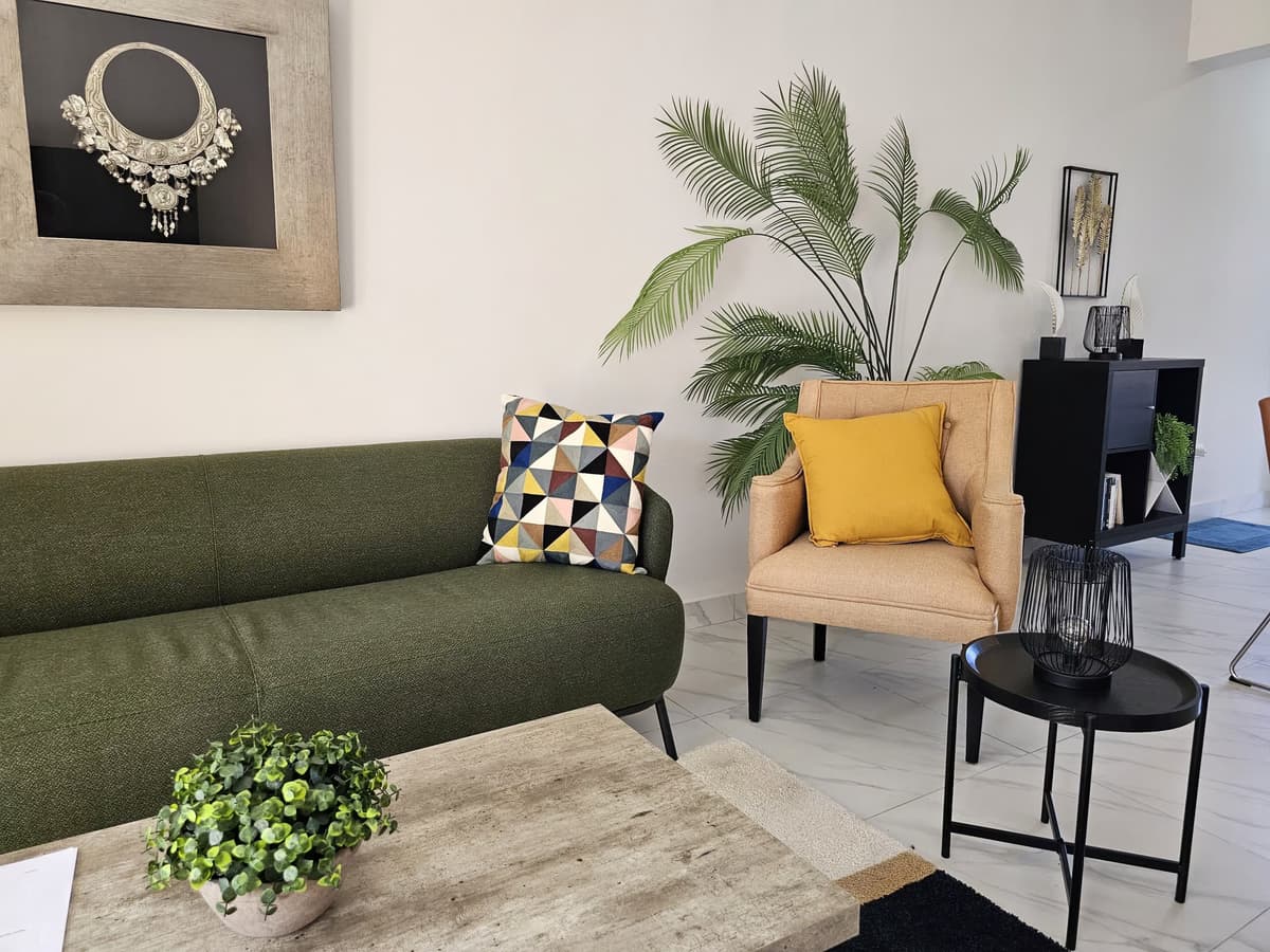 Upgraded 2BR Condo for Sale in Residencial Hispaniola - Image 2
