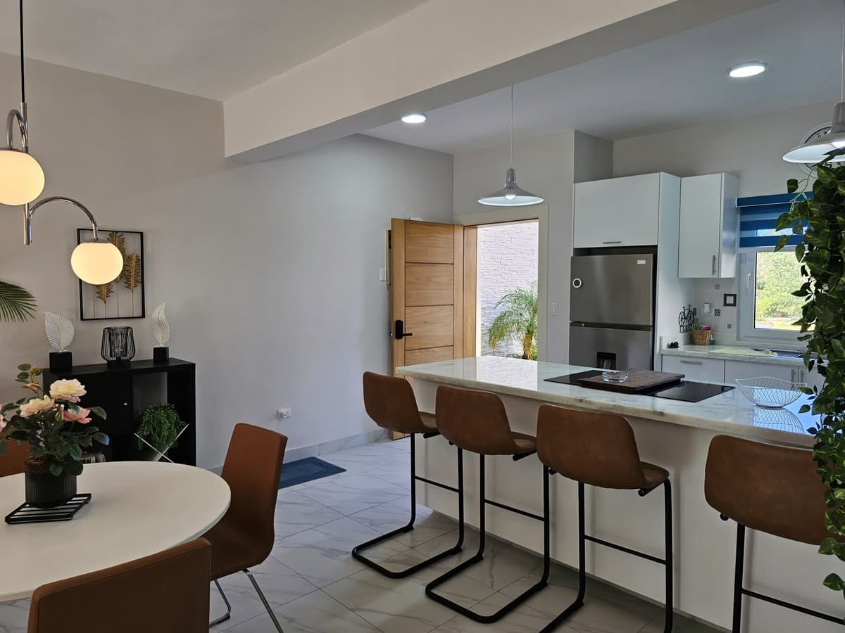 Upgraded 2BR Condo for Sale in Residencial Hispaniola - Image 5