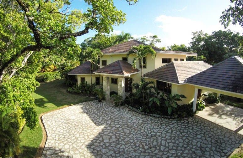 Casa Brillante: Remodeled 5BR Estate in Sea Horse Ranch - Image 4