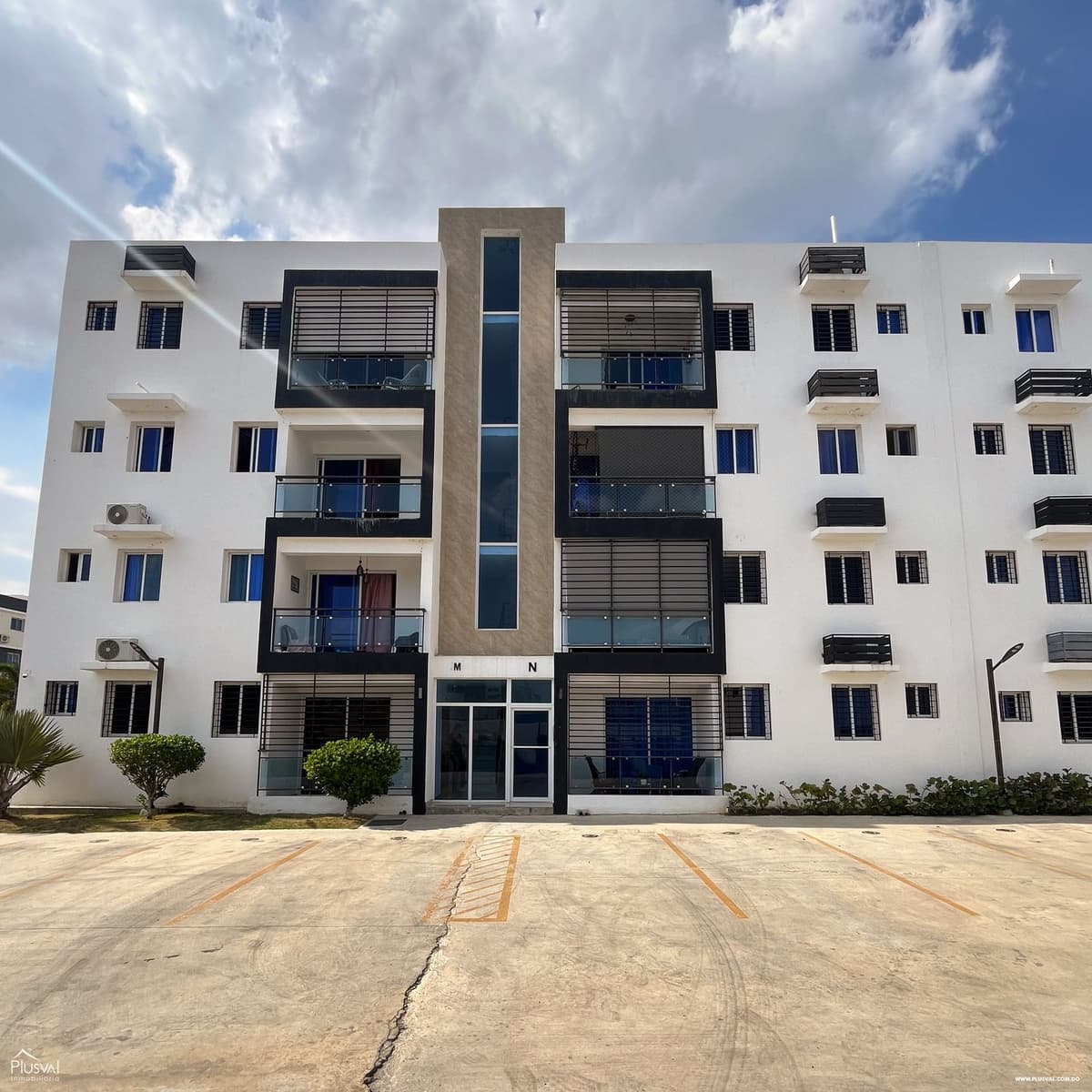Acogedor Apartamento en Venta en Gurabo con Cocina personalizada - Image 2
