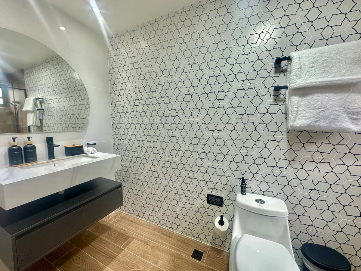 Cayena Residence - Encuentro Beach Penthouse For Sale - Image 2