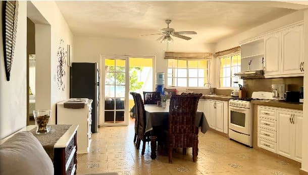 Chiara beach front retreat with 5 condos - Los Corales - Image 3