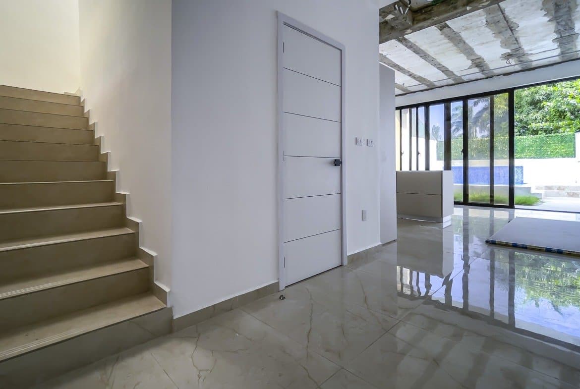 Modern 2 Bedroom Condo Steps To The Beach in Perla Marina