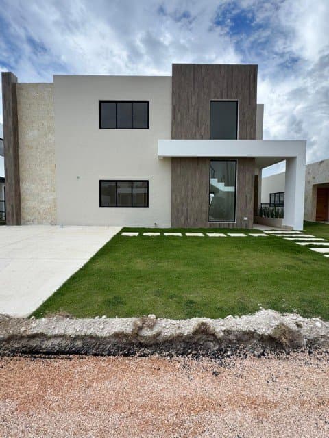 Ciudad La Palma 3rd phase spacious 3 BR villas with ample patio - Ciudad La Palma - Image 1