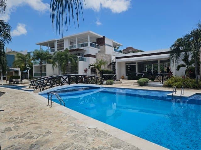 Costa Hermosa luxurious 2 level 3 BR penthouse with private terraces, fully furnished and equipped in walking distance to the beach - El Cortecito - Image 2