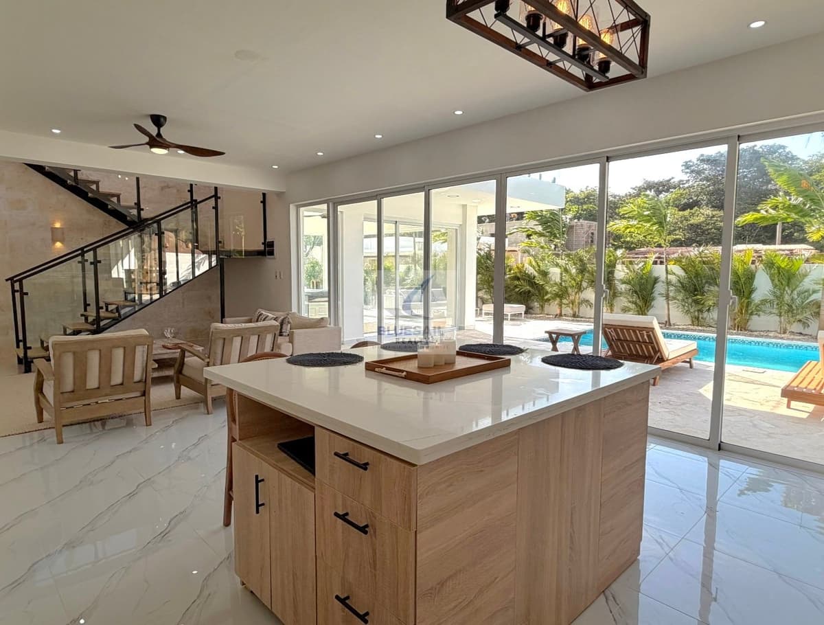 Oceanside Luxury Villa, Cabarete — 4 Bed, 4 Bath, 2 Minute Walk to the Beach - Image 3