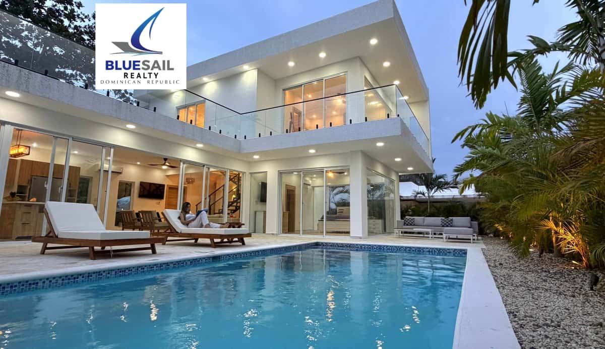 Oceanside Luxury Villa, Cabarete — 4 Bed, 4 Bath, 2 Minute Walk to the Beach