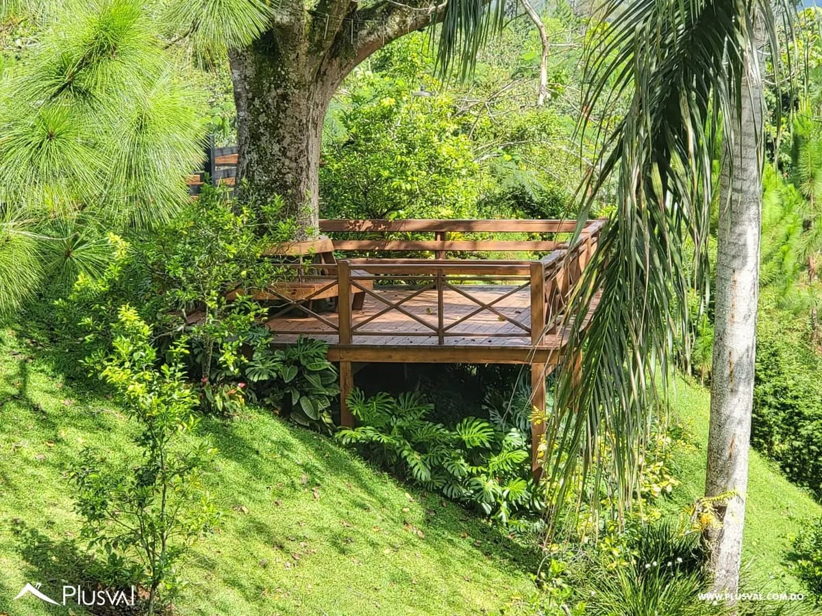 Hermosa villa en las montañas con vistas panorámicas - Image 2