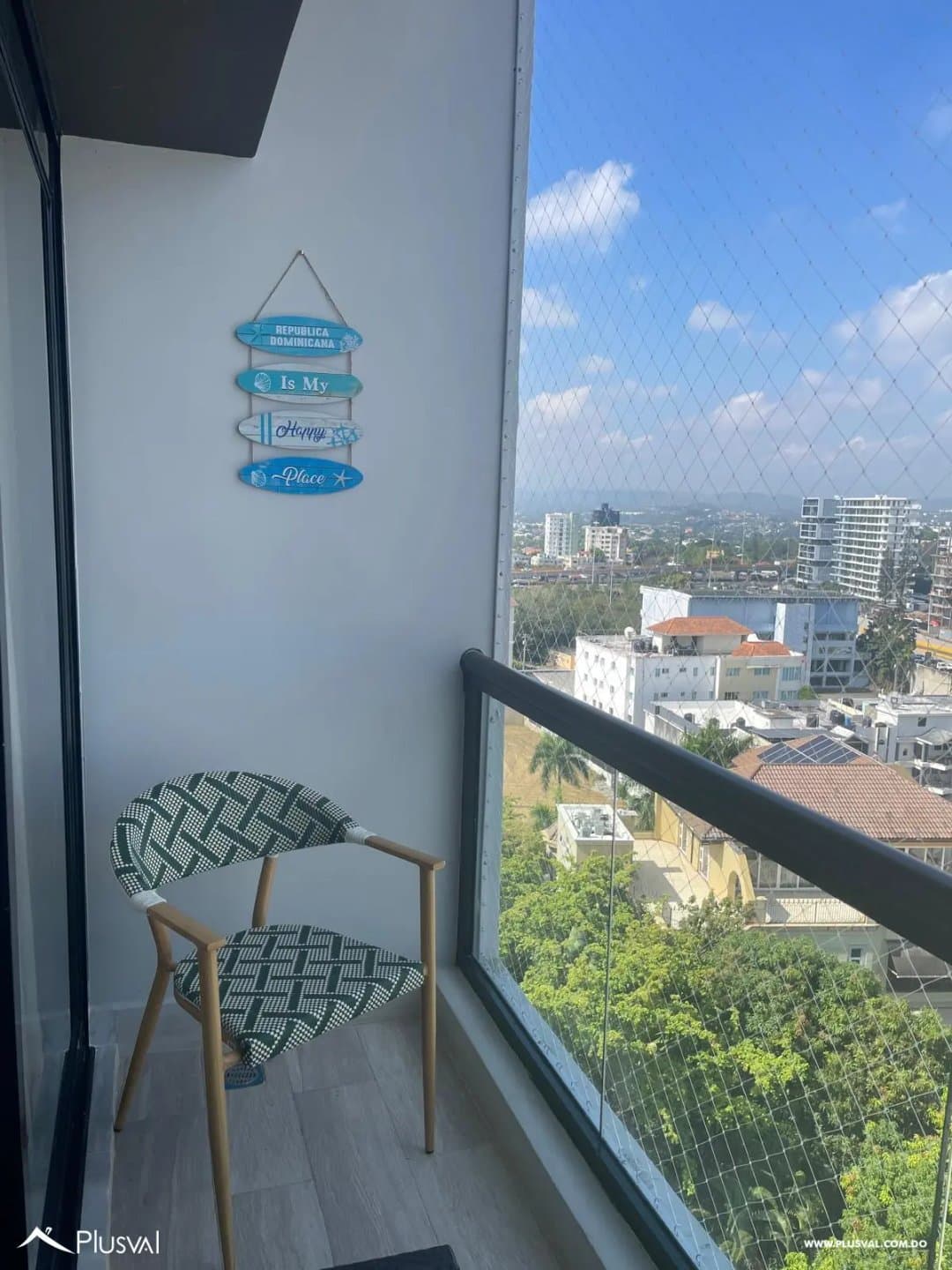 Apartamento de 2 habitaciones Amueblado en Venta en La Esmeralda - Image 5