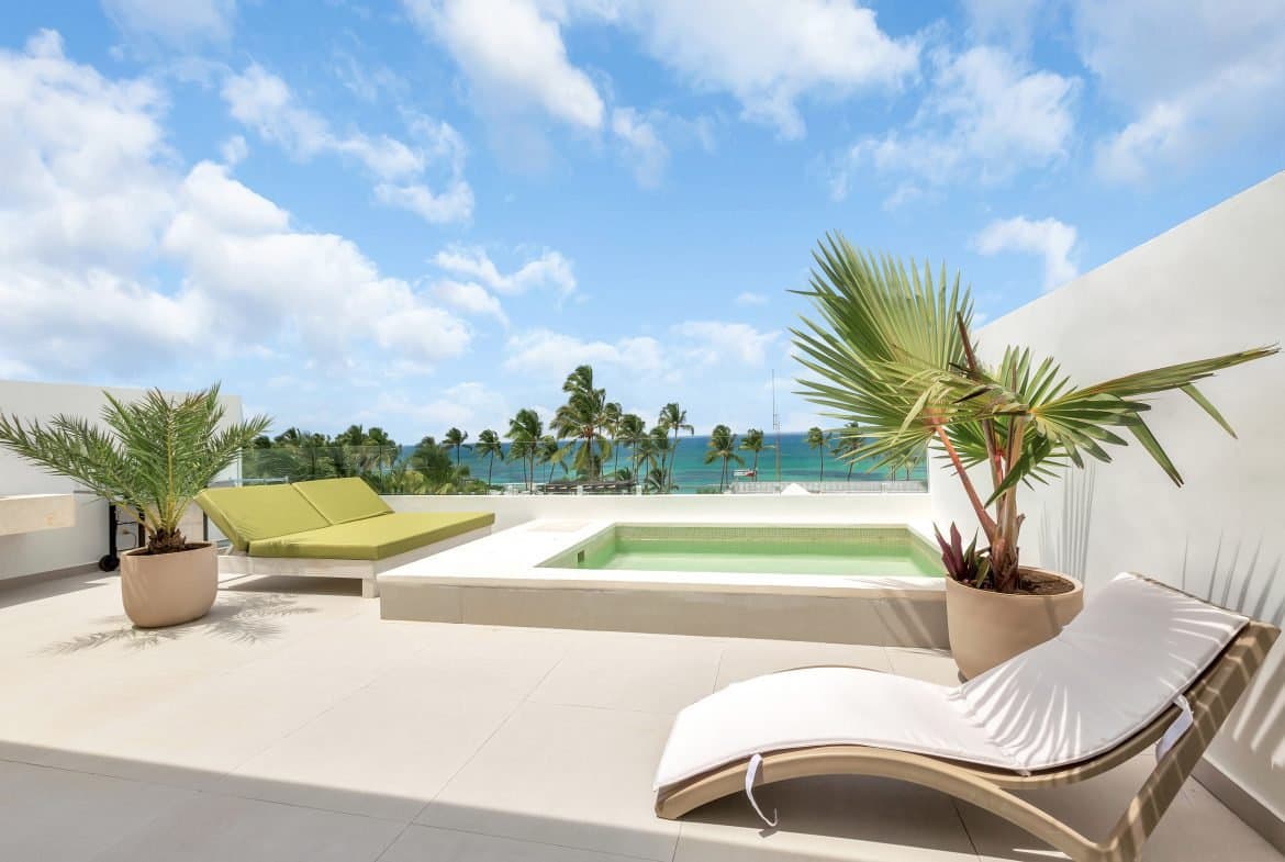 Luxury 3 Bedroom Beachfront Penthouse with Private Pool | Punta Cana - Image 1