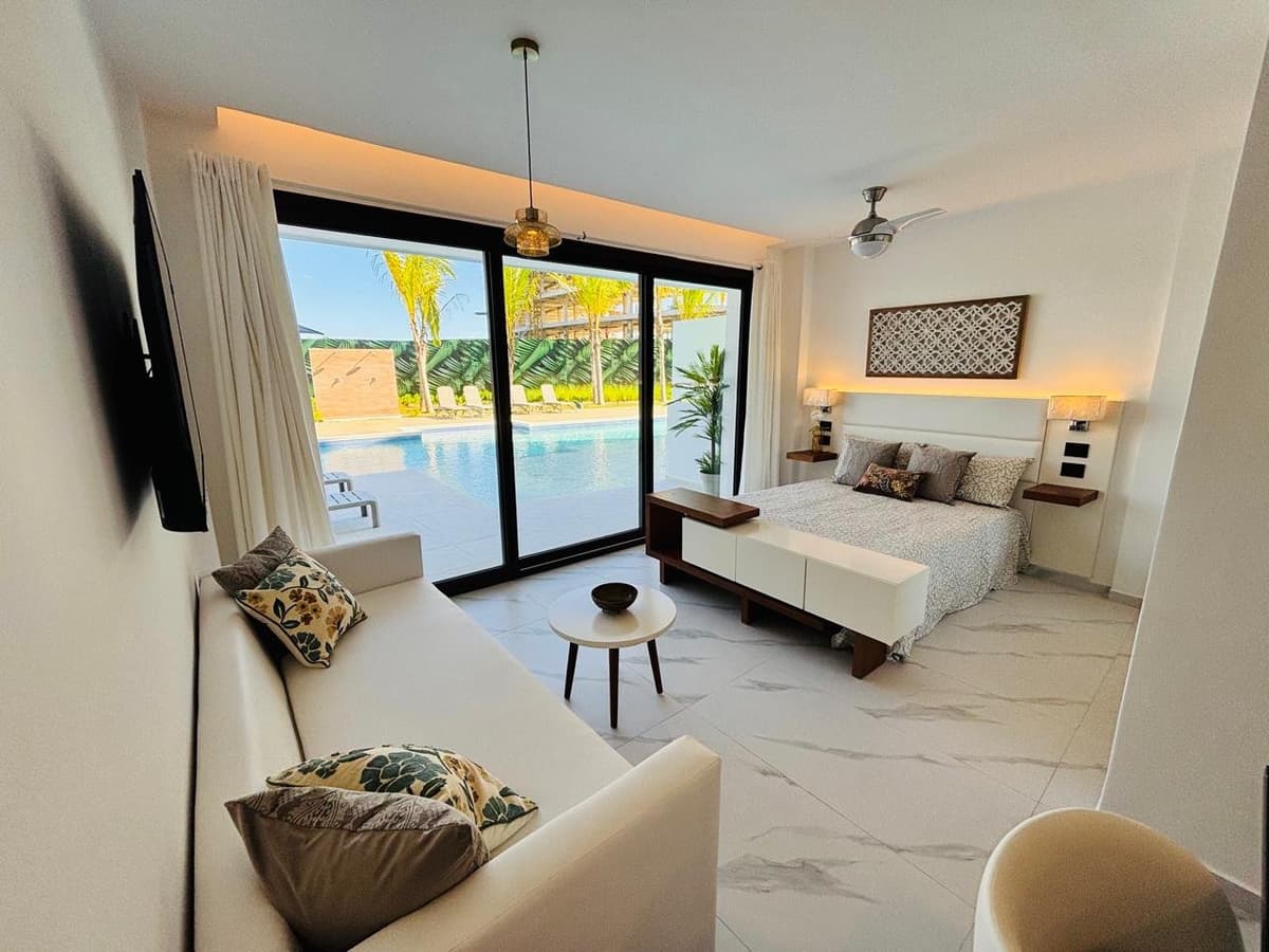 Cana Rock Universe swim-out luxury hotel-style suite with CONFOTUR - Cana Bay - Image 3