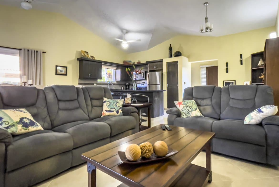 Stunning 2 Bedroom Villa For Sale In Residential Hispaniola - - Image 4