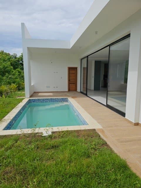 Garden View elegant 4 BR villa move-in ready – Playa Nueva Romana - Image 4