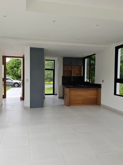 Garden View elegant 4 BR villa move-in ready – Playa Nueva Romana - Image 5