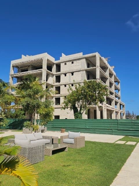 BayCana beautiful 1, 2 and 3 BR golf condos and penthouses nestled inside a prime location offering great ROI - Cana Bay Golf - Image 2