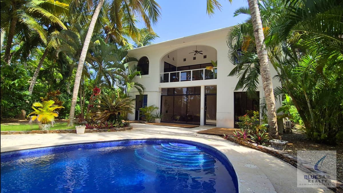 Luxurious Boutique AirBNB for Sale in Cabarete, Steps from Encuentro Beach - Image 2