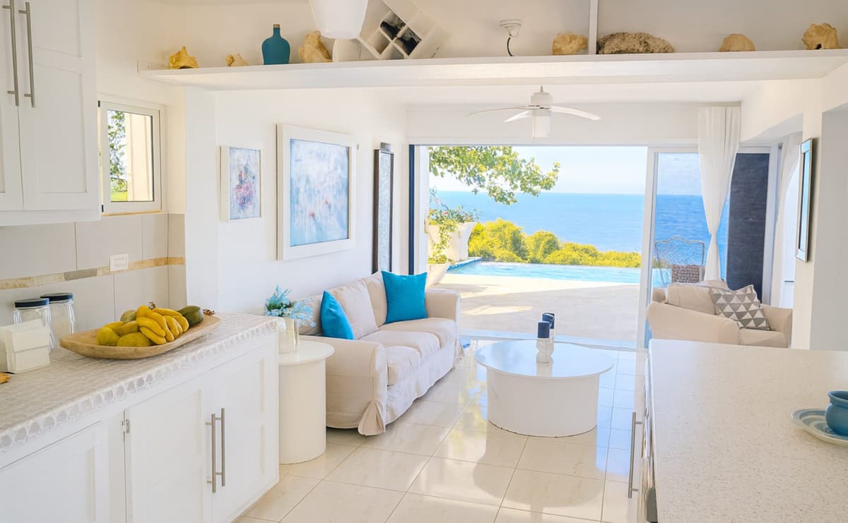 6 bedroom Hill Top Home For Sale - Sosúa Bay views - Image 4