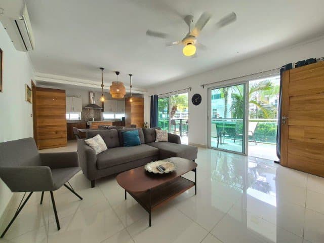 Mia Hermosa spacious 2 BR ground-floor corner condo with private outdoor space – El Cortecito - Image 4