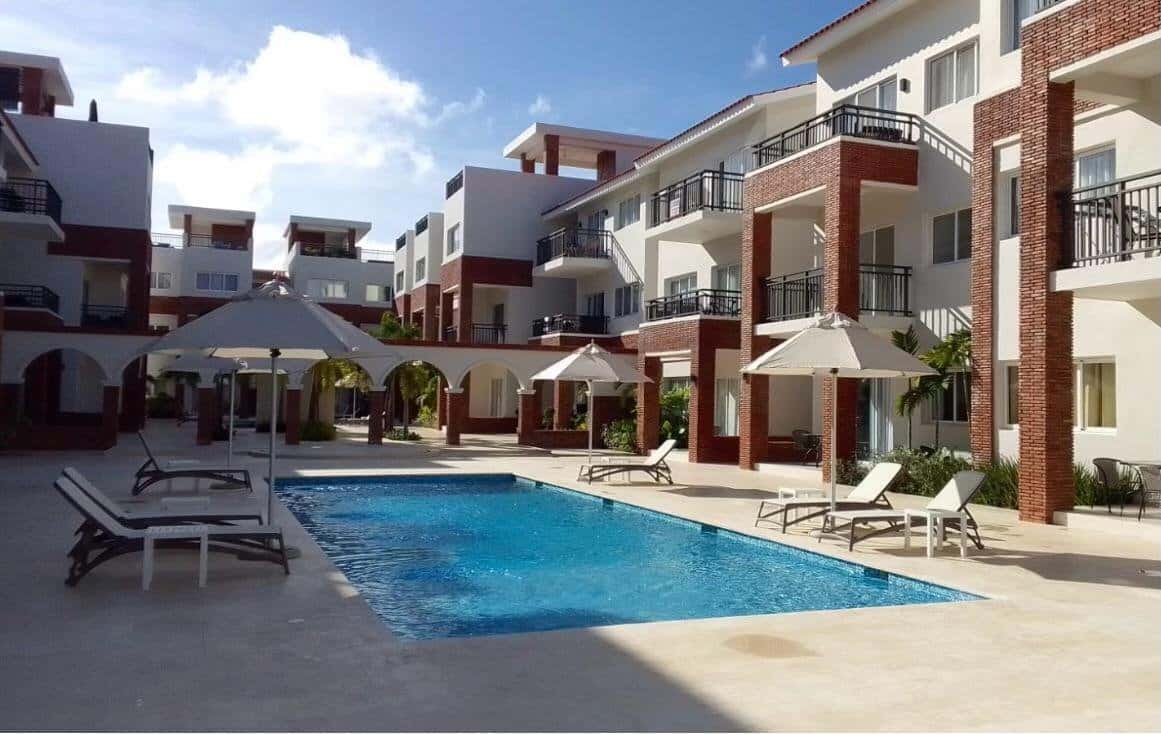 Coral Village II spacious 2 BR condo with pool view just steps from the beach and attractions – El Cortecito