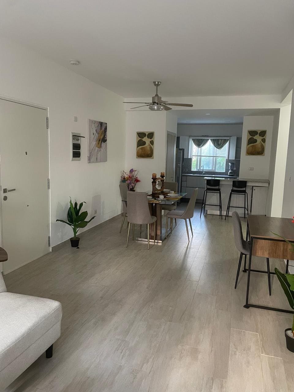 Coral Village II spacious 2 BR condo with pool view just steps from the beach and attractions – El Cortecito - Image 4