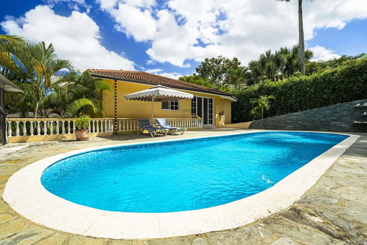Charming Two-Level Villa with a Separate Apartment