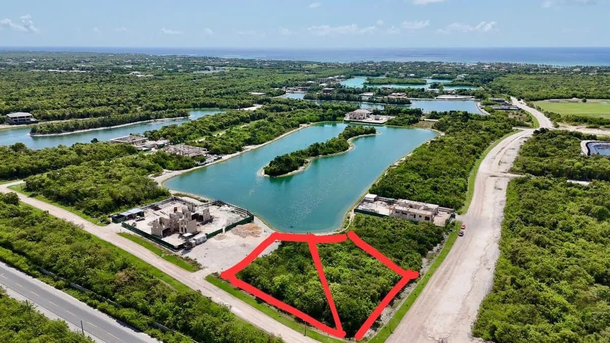 Rare East-Facing Lakefront Homesite in Punta Cana Resort & Club