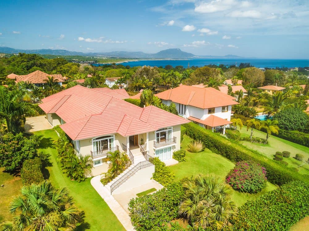 Ocean View Luxury 5 Bedroom Villa in Sosua - Image 2