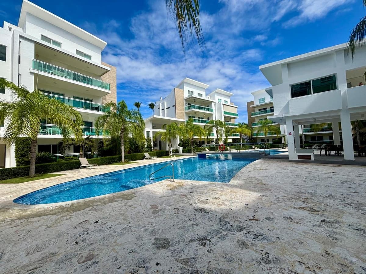 Mia Hermosa – Tropical Luxury, Minutes to the Beach