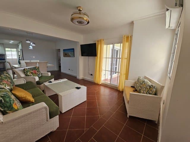 Arenas del Caribe spacious 2 BR condo, fully furnished and equipped, move-in ready, in walking distance to the beach - El Cortecito - Image 2