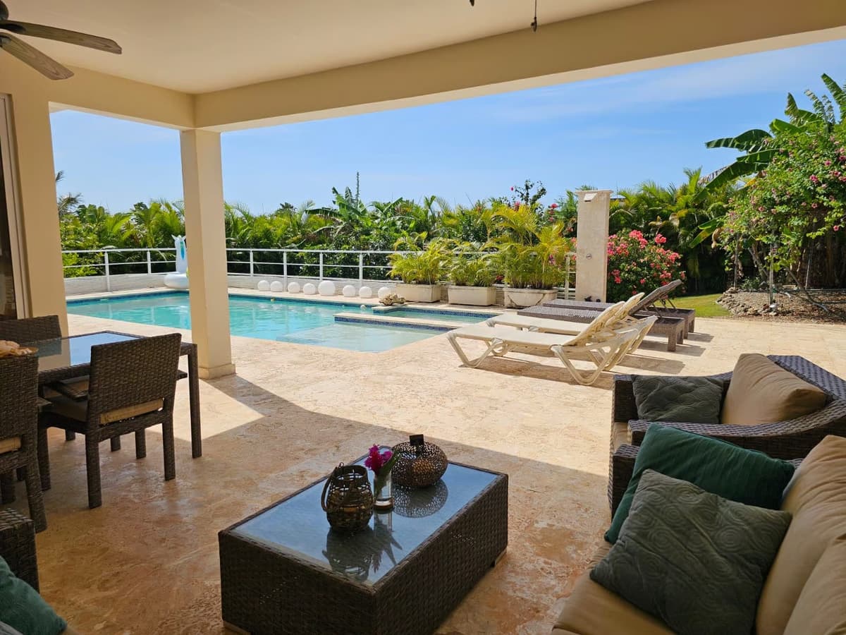 Ocean-View Casa Linda Villa for Sale | Sosúa - Image 2