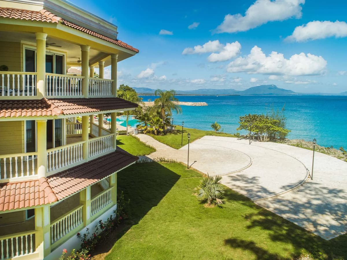 190-D APTO. EN HISPANIOLA, SOSUA