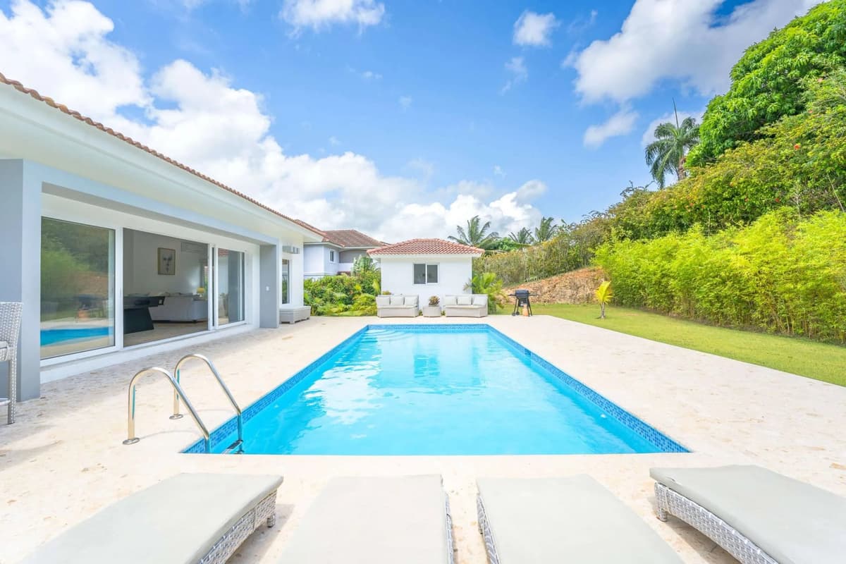 Modern 4-Bedroom Villa with Private Pool in Sosúa - Image 2