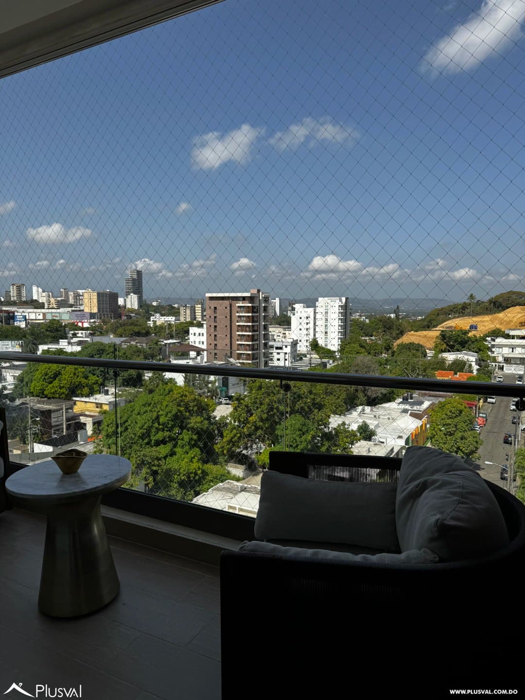 Exclusiva torre en Cerros de Gurabo con apartamentos inteligentes - Image 4