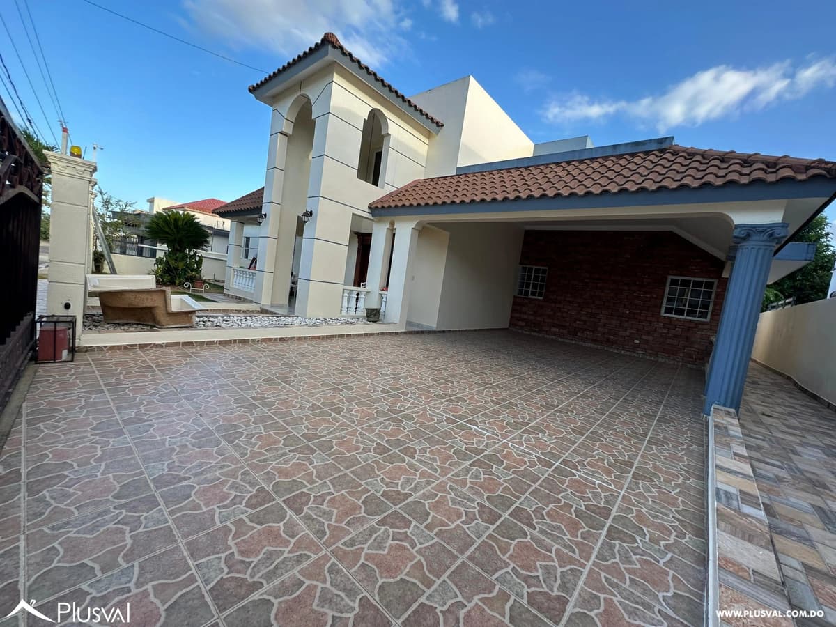 SE VENDE ESPECTACULAR CASA DE DOS NIVELES - Image 4