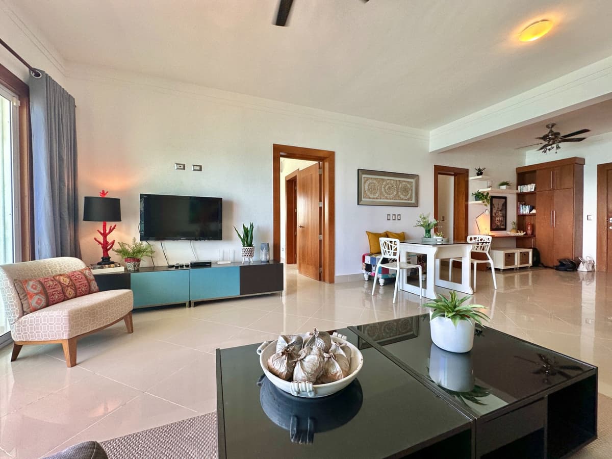 Stunning 2-bedroom beachfront condo Cabarete with breathtaking ocean views - Image 5