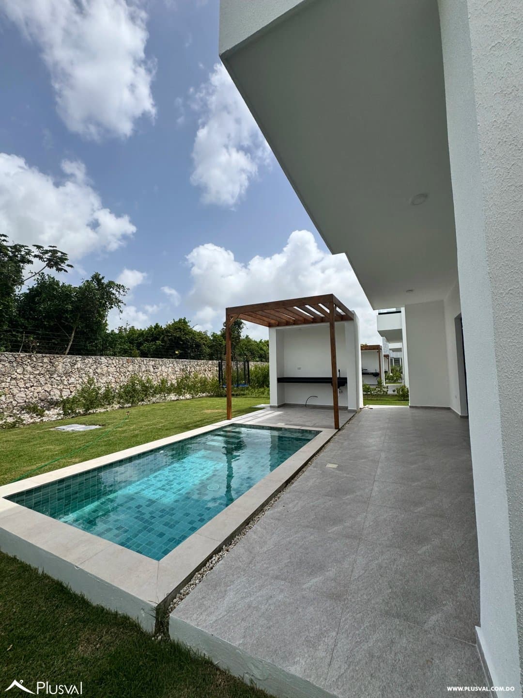 VILLA EN VENTA , VISTA CANA - Image 2