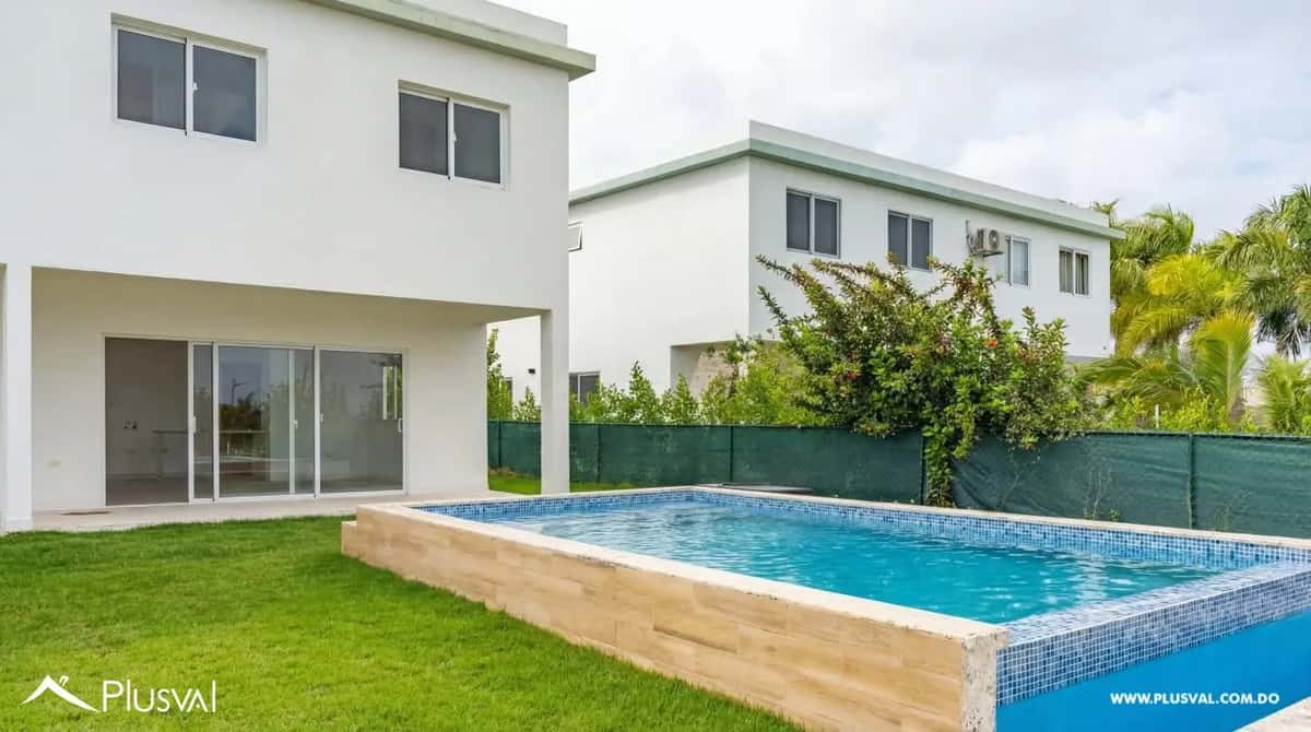 Villa estilo Duplex de 2 niveles dentro del exclusivo proyecto Vista Cana