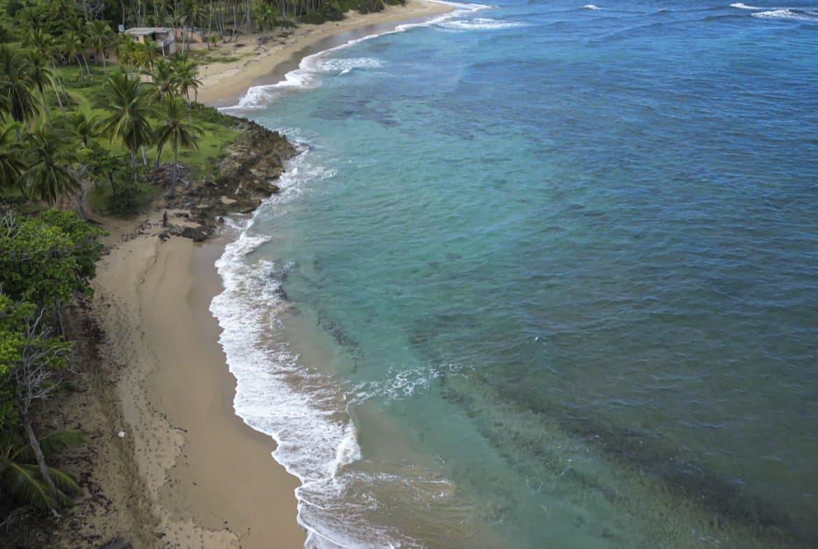 123 Acres Prime Oceanfront Development Land for Sale, Sosua - Image 4