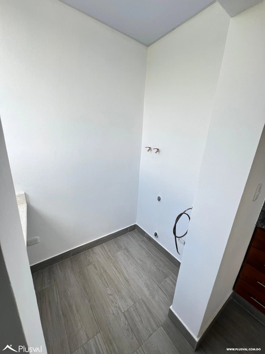 Moderno & Acogedor Apartamento en Venta en las Dianas - Image 1