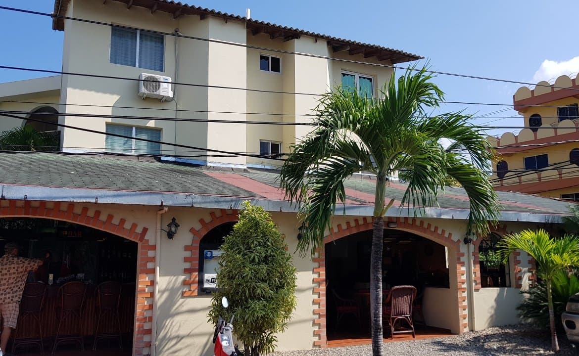 Hotel With Bar/Restaurant For Sale In The Center Of Sosua - Image 2