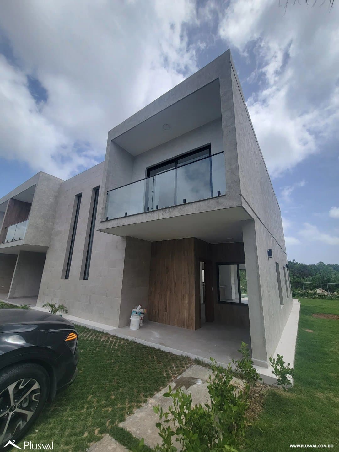 Venta de Casa con piscina de 3 habitaciones en La Senda VistaCana - Image 1