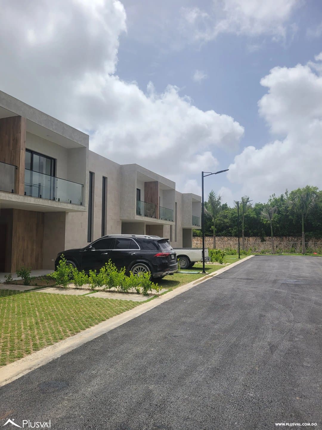 Venta de Casa con piscina de 3 habitaciones en La Senda VistaCana - Image 4